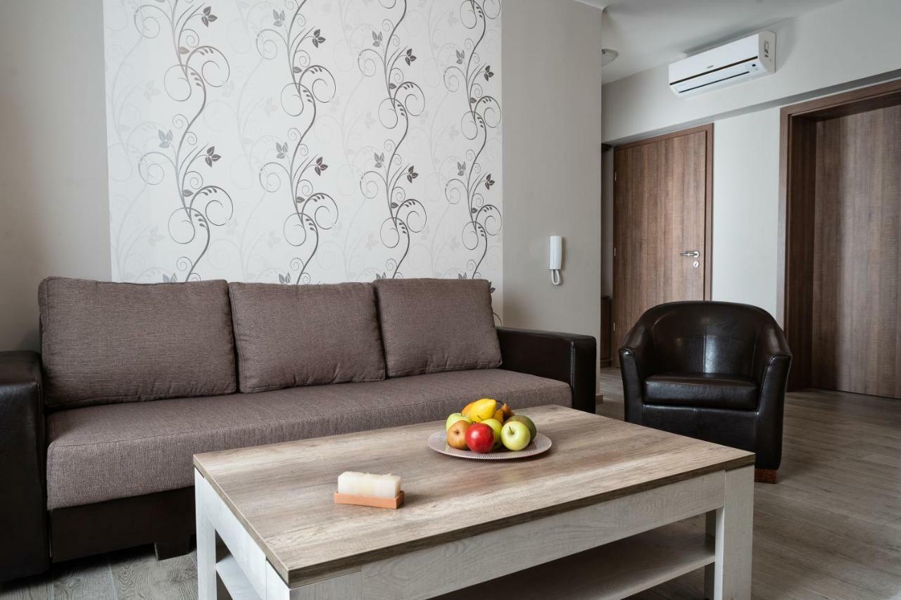 Raba Apartman Sárvár Buitenkant foto